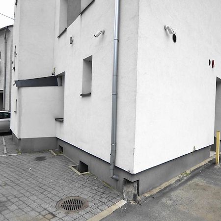 Apartament Platynowy - Centrum Gliwic Z Parkingiem Гливице Экстерьер фото